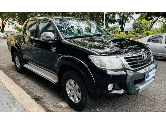 TOYOTA HILUX 3.0 SRV 4X4 CD 16V TURBO INTERCOOLER DIESEL 4P AUTOMÁTICO